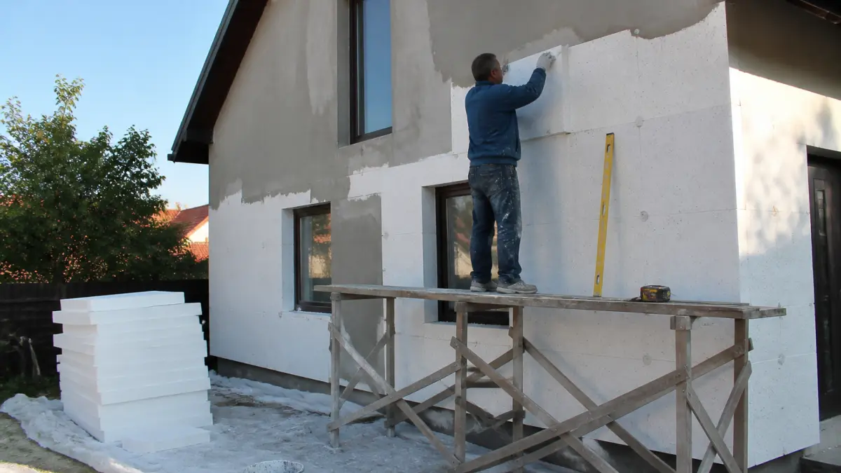 Prix de l'isolation extérieure d'une maison de 100 m² : estimation complète